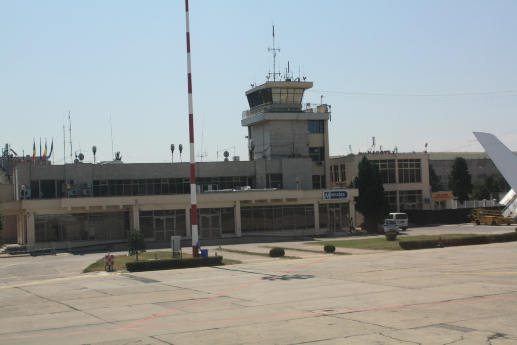 Aeroportul Cluj Napoca - August 2015   IMG_8896