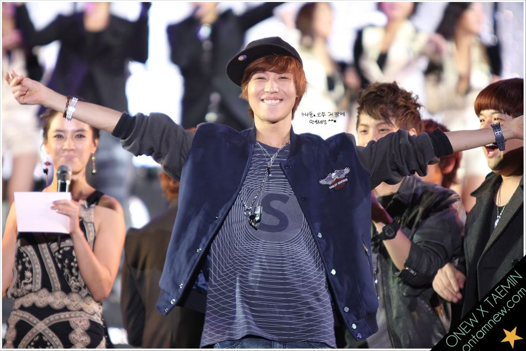 0901010 TaeMin @Dream Concert F00635844ad6022bc00d4