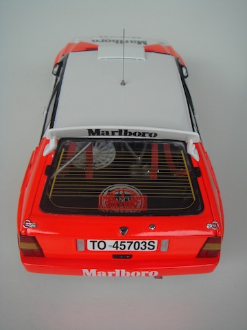 1/18 Lancia Delta Integrale HF, Group A, Iskender Atakan & Can Okan, Smoking Kills DSC08656