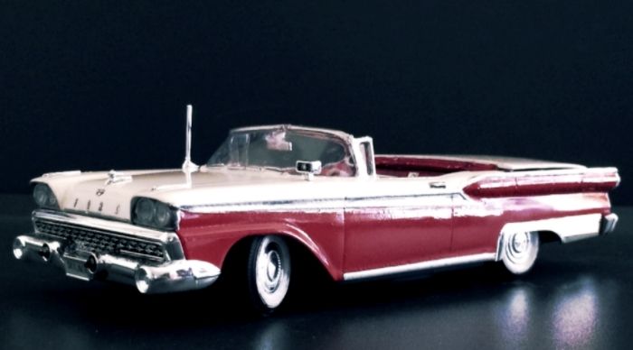 ´59 Ford Fairlane 500  Skyliner A468485c-6ddf-405e-9692-3231cf17fa54