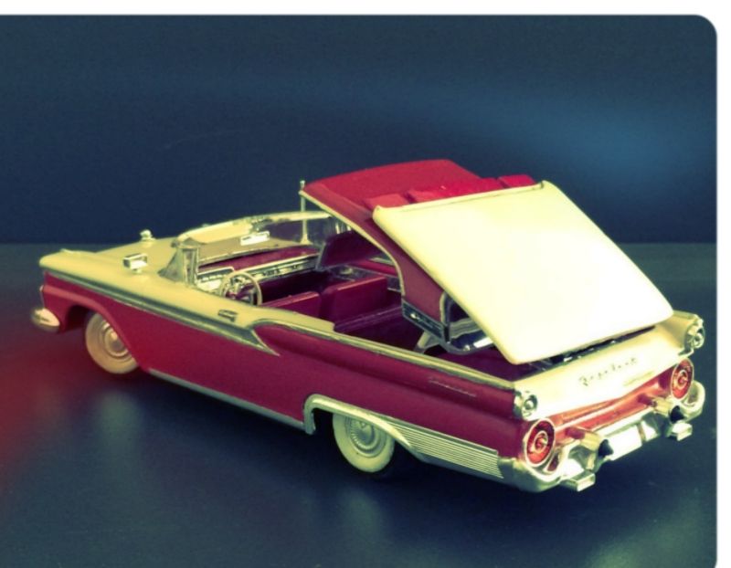 ´59 Ford Fairlane 500  Skyliner F43032a9-e31e-44b5-b8f6-8e6f184bc375