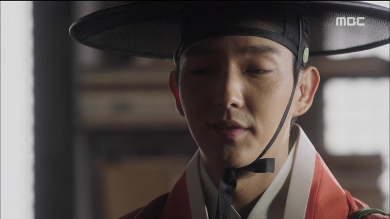 Night Strolling Scholar / 밤을 걷는 선비  E01.150708.HDTV.H264.720p-WITH%200001%2094_zpstmbsi6pv