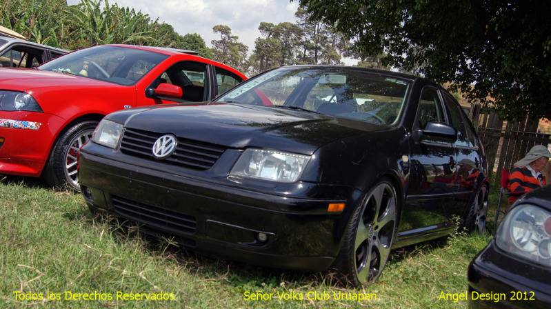 SEÑOR VOLKS EN EL EVENTO DE LOS MUSTANGS... DSC01057