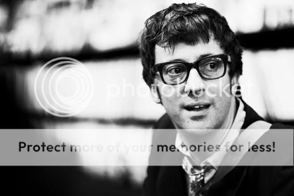 RECORDS ARE BETTER THAN PEOPLE - Page 11 Coxon