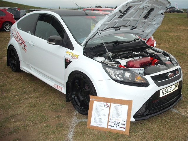 modified live snetterton 2012 DSCF0926_zps3712c1e8