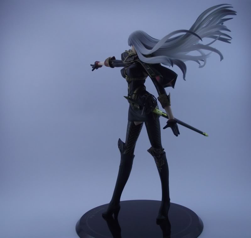 [Review] Selvaria Bles 1/7 (Alter) Selvaria001