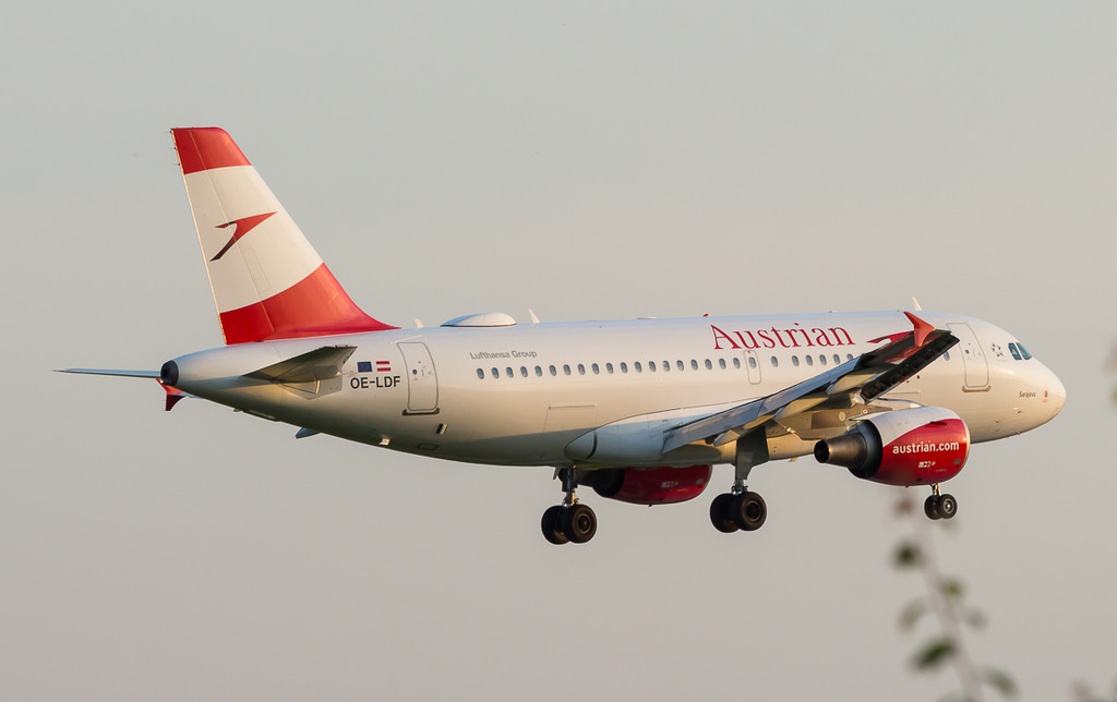 Aeroportul Bucuresti - Henri Coanda / Otopeni (OTP / LROP) - Iunie 2017 IMG_1290_zpsbfuw4c9y