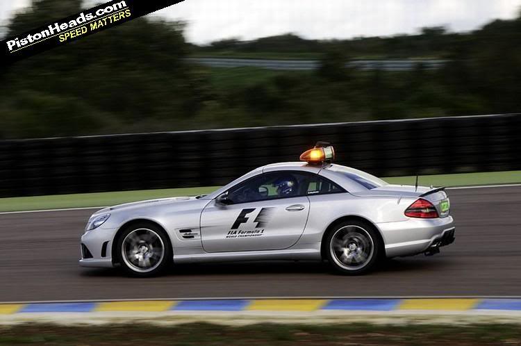 AMG revela as especificações da SL63 Safety Car da F1 Tn_amff12-L