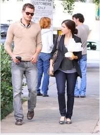 Sophia Bush & Austin Nichols 0010bsx8