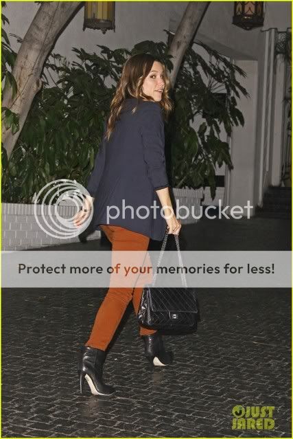 Fotos, Vídeos e Aparições Públicas - Sophia Bush (Brooke Davis) - Página 12 Sophia-bush-chateau-marmont-night-out-03