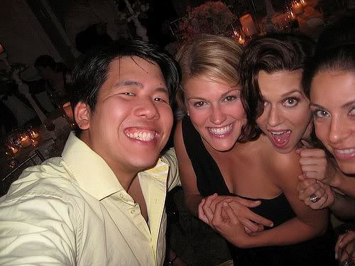 Fotos e Entrevista da Hilarie Burton - Peyton Swayer - Página 2 Danneel-Harris-s-wedding-hilarie-bu