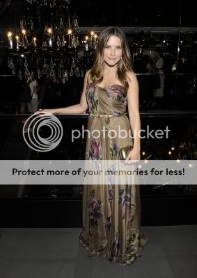 Fotos, Vídeos e Aparições Públicas - Sophia Bush (Brooke Davis) - Página 10 Normal_110908002