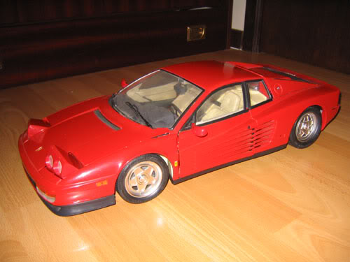 Ferrari 1/8 Pocher F40 et Testarossa 15