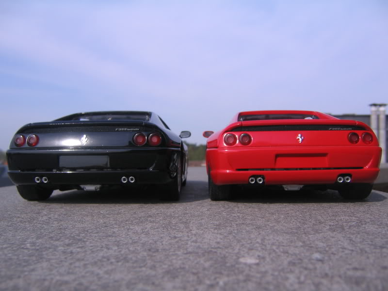 Ferrari 355 noir et rouge UT models 1/18 Ferrari2049