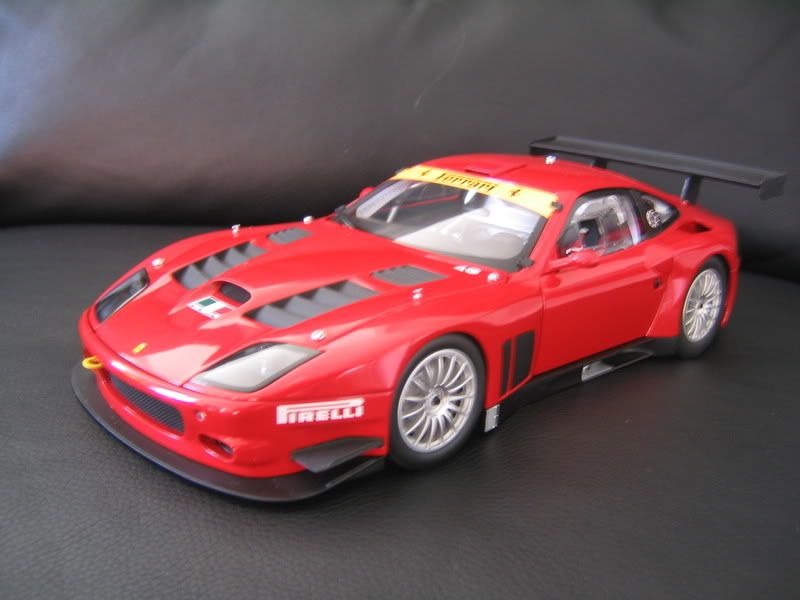 Ferrari 575 GTC 1/18 Kyosho Ferrari50098