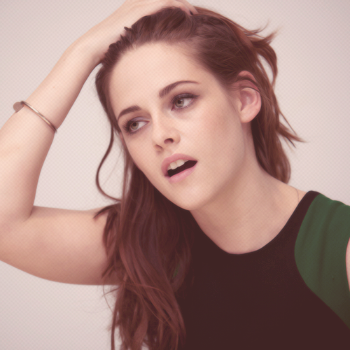 Kristen Stewart / კრისტენ სტიუარტი - Page 3 4ab40014ba68c0bffc65c006d45fb18c