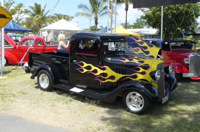 Rockhampton car show P1030653