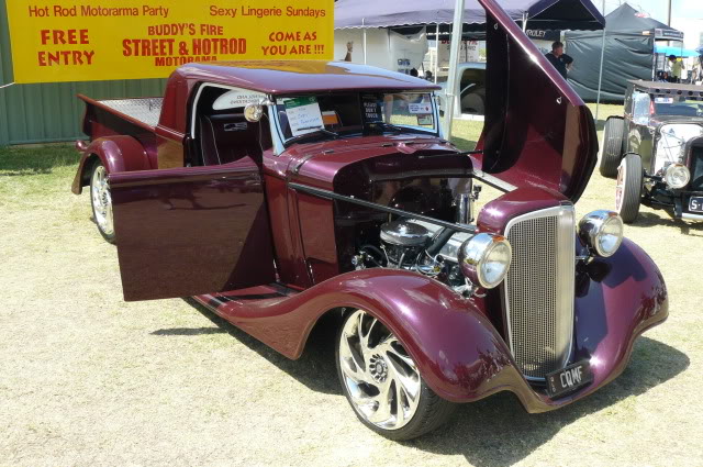 Rockhampton car show P1030665