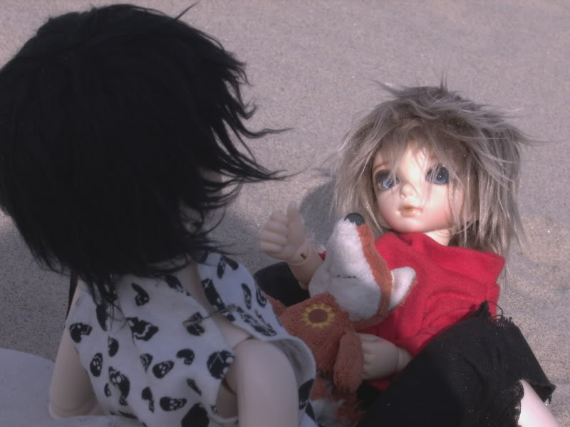 Strandtur igen. :3 (DOC U, Littlefée Shiwoo, bamse.) PICT3128