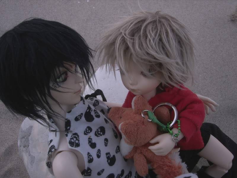 Strandtur igen. :3 (DOC U, Littlefée Shiwoo, bamse.) PICT3132