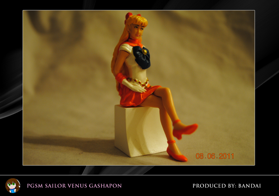 Sailor Moon Collection - Page 4 Pgsm_sailor_venus_gashapon_by_ipaprikacollection-d45u79r