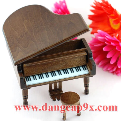 hộp nhạc,( music box) một món quà độc đáo , ý nghĩa, với những bản tình ca ngọt ngào Hop_nhac_piano_go_D_002-1