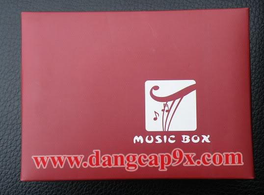 hộp nhạc,( music box) một món quà độc đáo , ý nghĩa, với những bản tình ca ngọt ngào Hop_nhac_tron