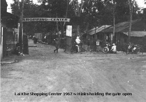 NAM IMAGES LaiKhe_ShoppingCenter