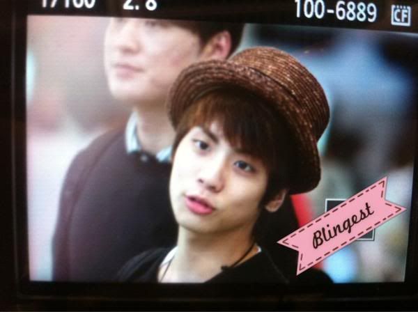 211011 Shinee parte de japon hacia new york (smtown new york) Acum-xvciaabblx