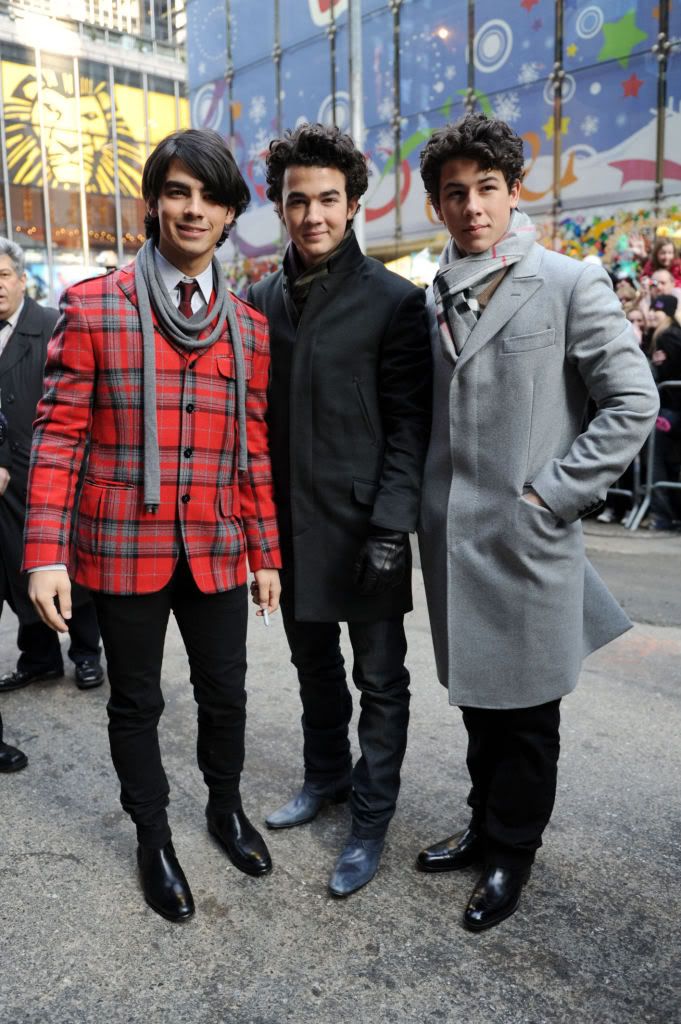 Jonas Brothers support One Warm Coat, NYC 58