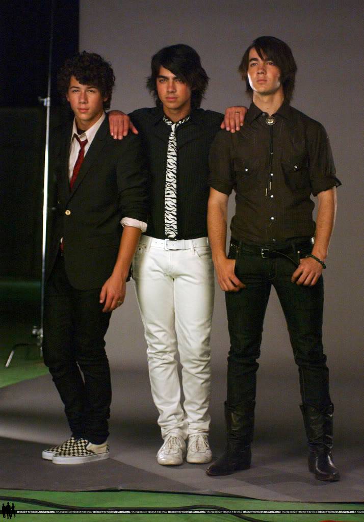 familia jonas Jhqbtsshoot07