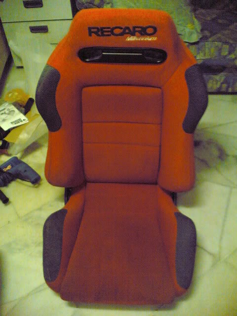 ~RECARO MILLENIUM RED FOR DRIVER ONLY~ 08112010