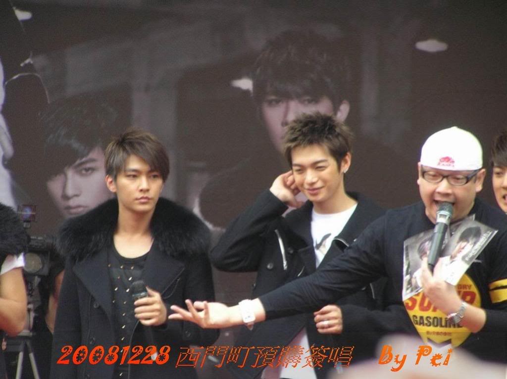 Fahrenheit's Gallery - Page 4 D65c97ee7b6e8f08fcfa3c4b