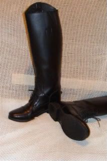 For Sale - saddle, field boots, tendon boots & tail Forsale014