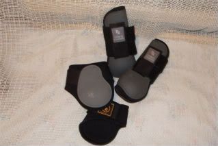 For Sale - saddle, field boots, tendon boots & tail Forsale015