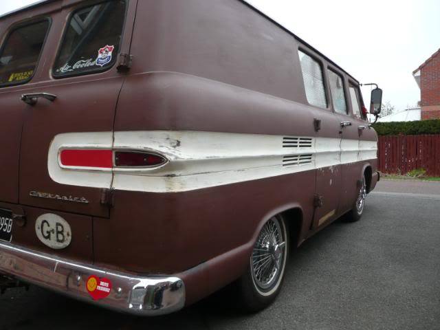 1964 Chevy corvan P1040338