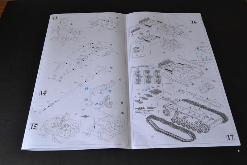 Andrew C's Build - Resupply on the Eastern Front - StuG III Ausf F/8 DSC_0075