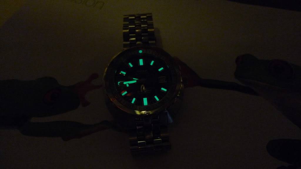 Sharkhunter is in  Woah! Doxa5000Tsharkhunter023