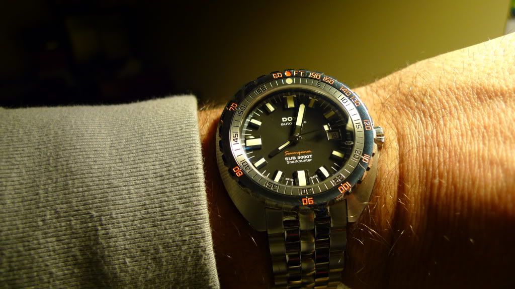 Sharkhunter is in  Woah! Doxa5000Tsharkhunter025