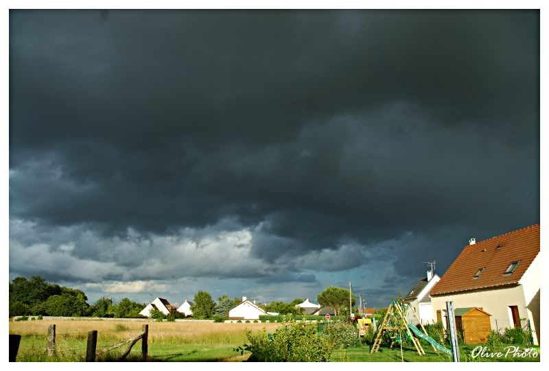 Ciels de traine et orage de masse d'air froide D70_000565_s