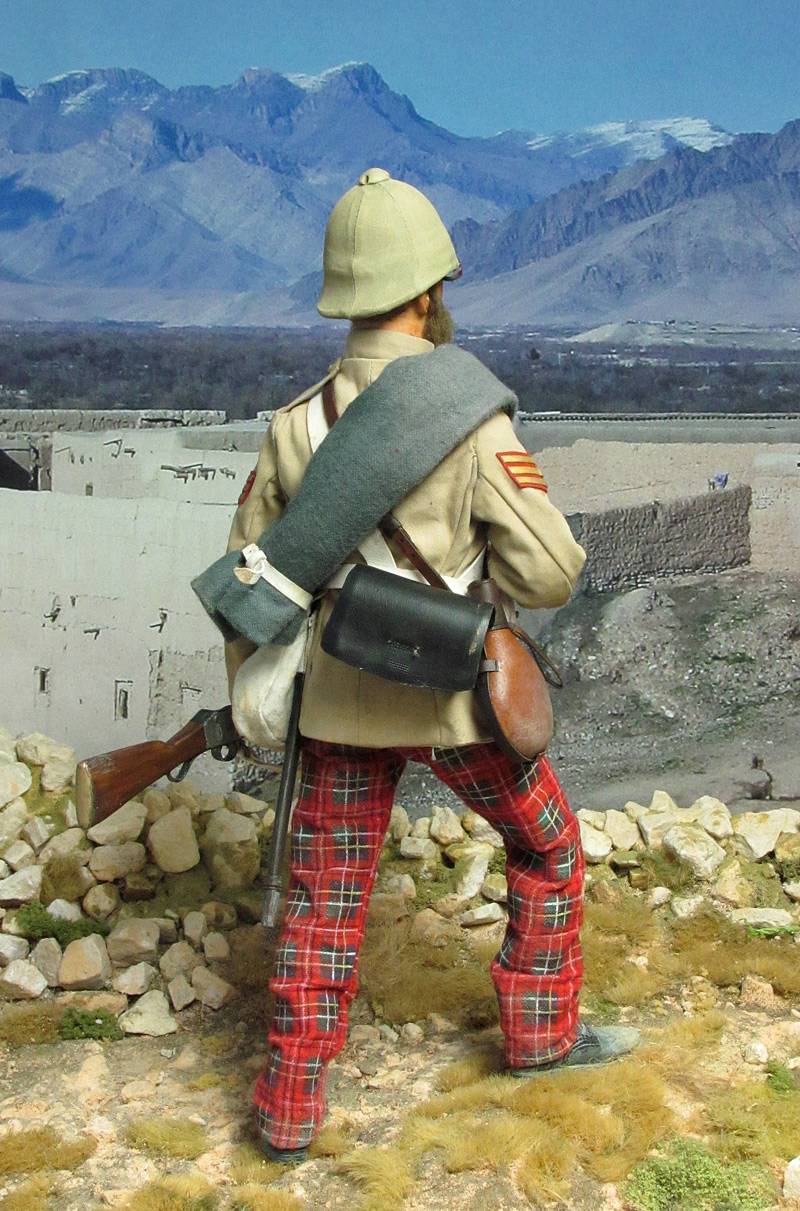 Sergeant, 72nd Highlanders, Afghanistan 1880. Rear-view72nd-