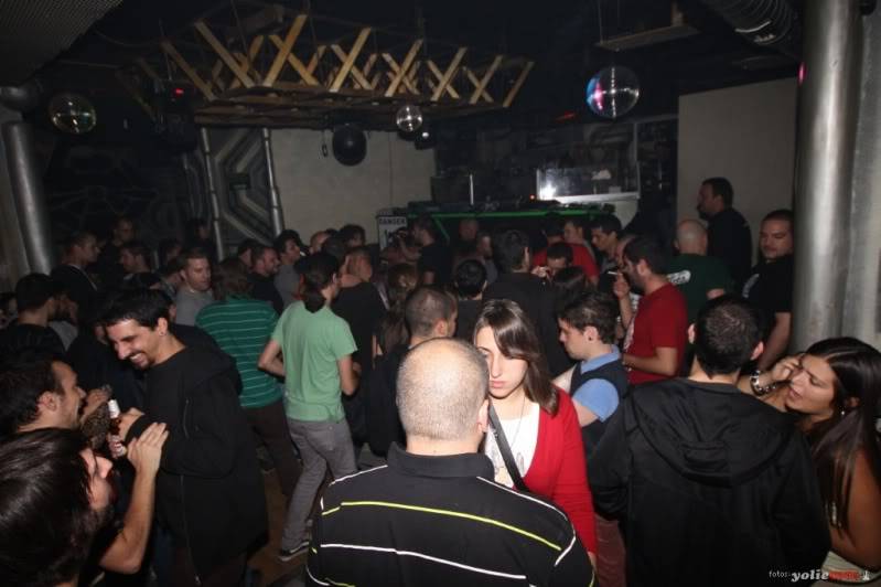 02/OCT/2010 Blastromen Live !+ Dj Stingray+Spectrums Data Forces( Dj Set )+Darxid Live ! + Gael+Bas Madrid Dj´s@SPECKA MADRID - Página 9 Foto_0033