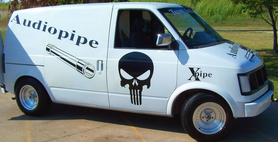 Audiopipe - Audiopipe Punisher Van ready to rumble!!! Vannew024