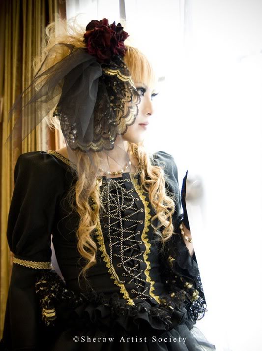 รูปของหนู Mizaki (Hizaki วง Versailles) - Page 3 405580_205360949551931_100002340819637_449067_1237919268_n