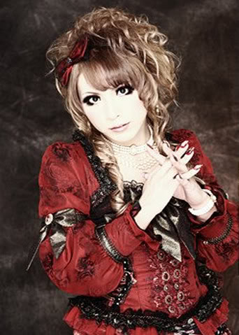 รูปของหนู Mizaki (Hizaki วง Versailles) Hizakired