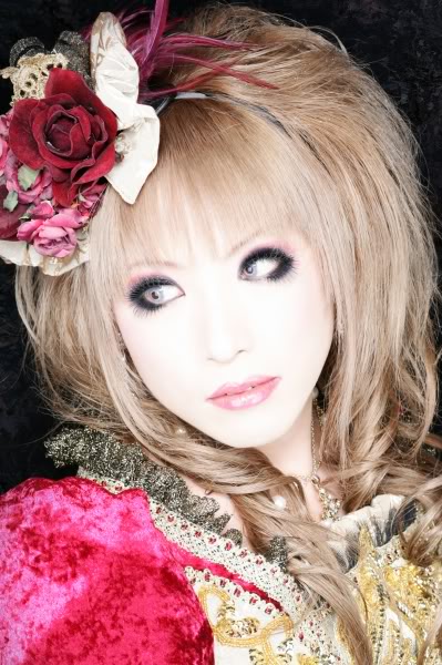 รูปของหนู Mizaki (Hizaki วง Versailles) - Page 4 C09abc3f5bd2