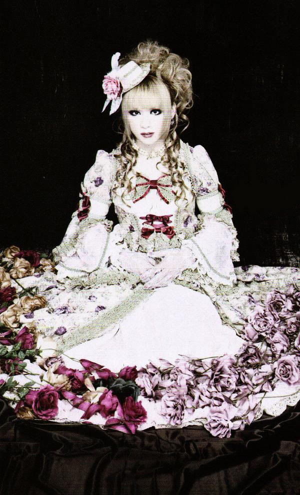 รูปของหนู Mizaki (Hizaki วง Versailles) - Page 4 L5