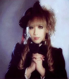 รูปของหนู Mizaki (Hizaki วง Versailles) - Page 2 Tumblr_lvqu2bfmWu1r6ifmro1_400gif