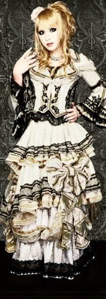 รูปของหนู Mizaki (Hizaki วง Versailles) Tumblr_lxjz64Wqr11r35a8ko1_500