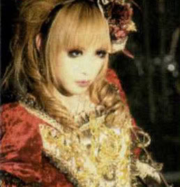 รูปของหนู Mizaki (Hizaki วง Versailles) - Page 2 Tumblr_lz1ngsfr9G1roqw7po1_400